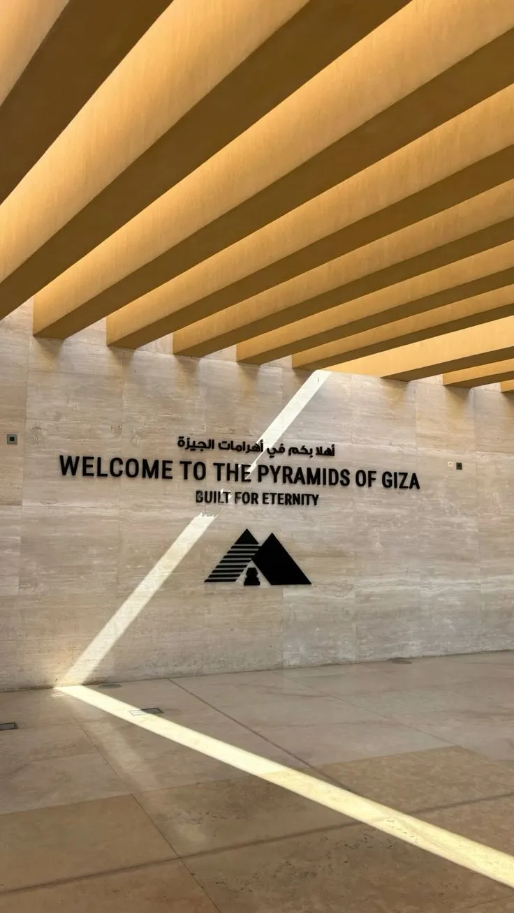 Pyramids of Giza Tour